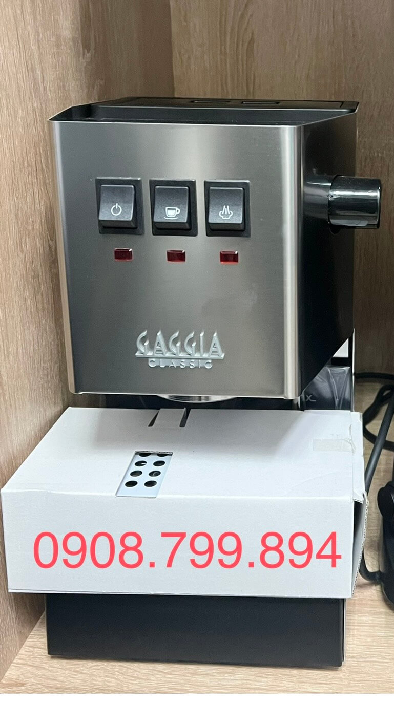 Thanh lý máy pha cà phê Gaggia Classic Pro hàng trưng bày